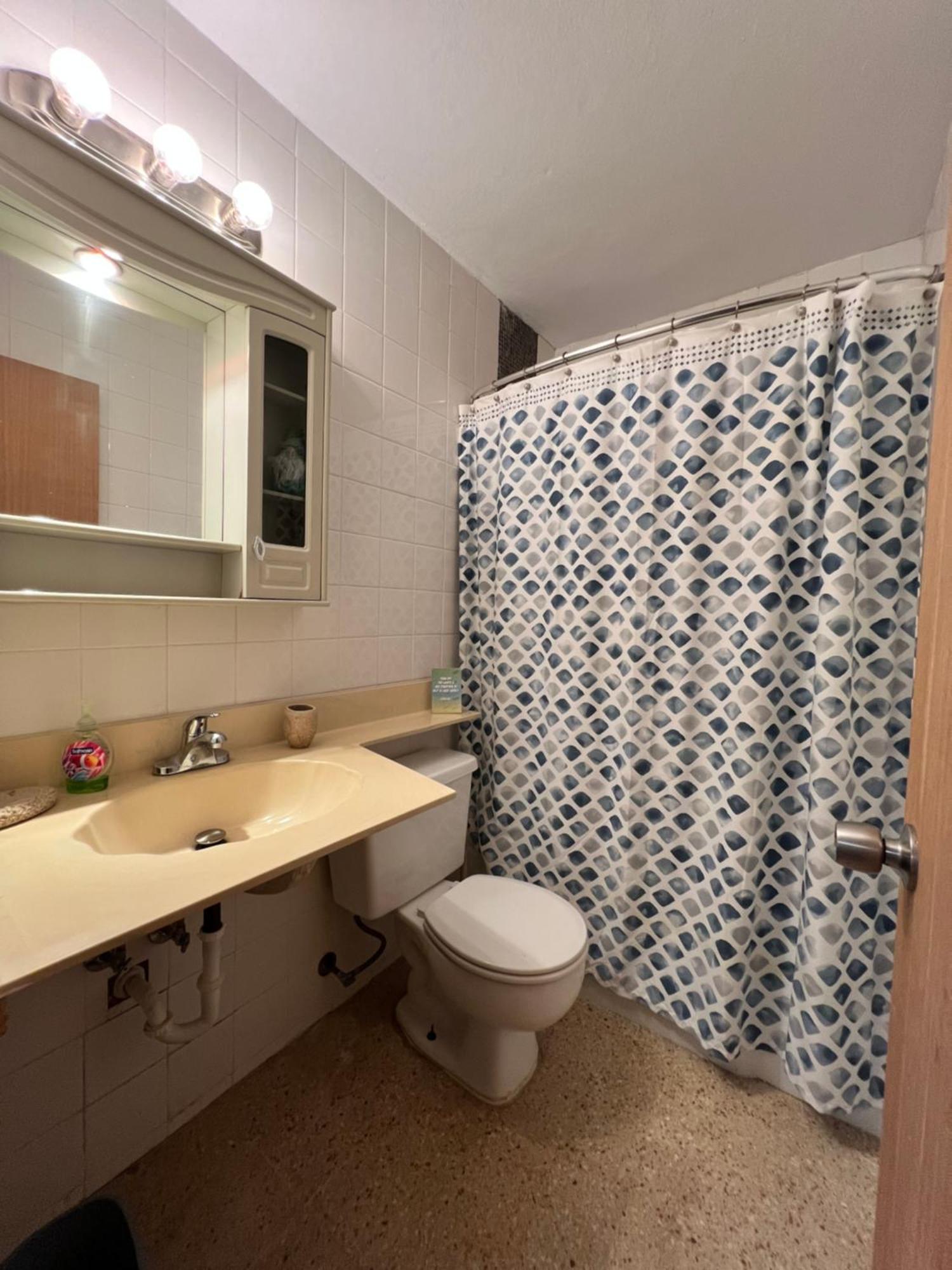 Oceanview Apartment Steps To The Beach Luquillo Exterior photo