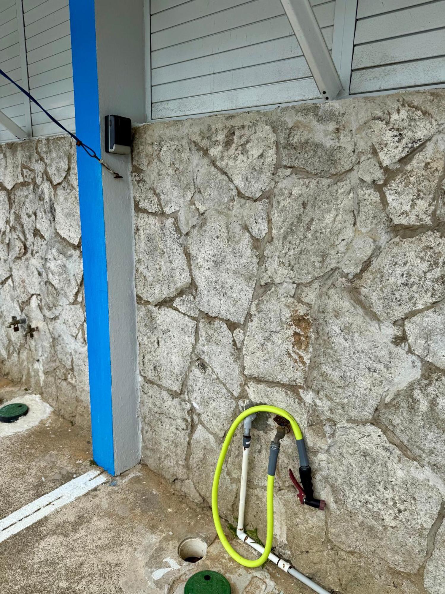 Oceanview Apartment Steps To The Beach Luquillo Exterior photo